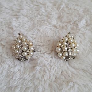 Vintage Trifari earrings